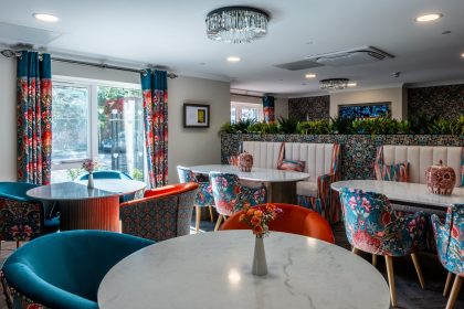 Bright and colourful sitting area in York Manor